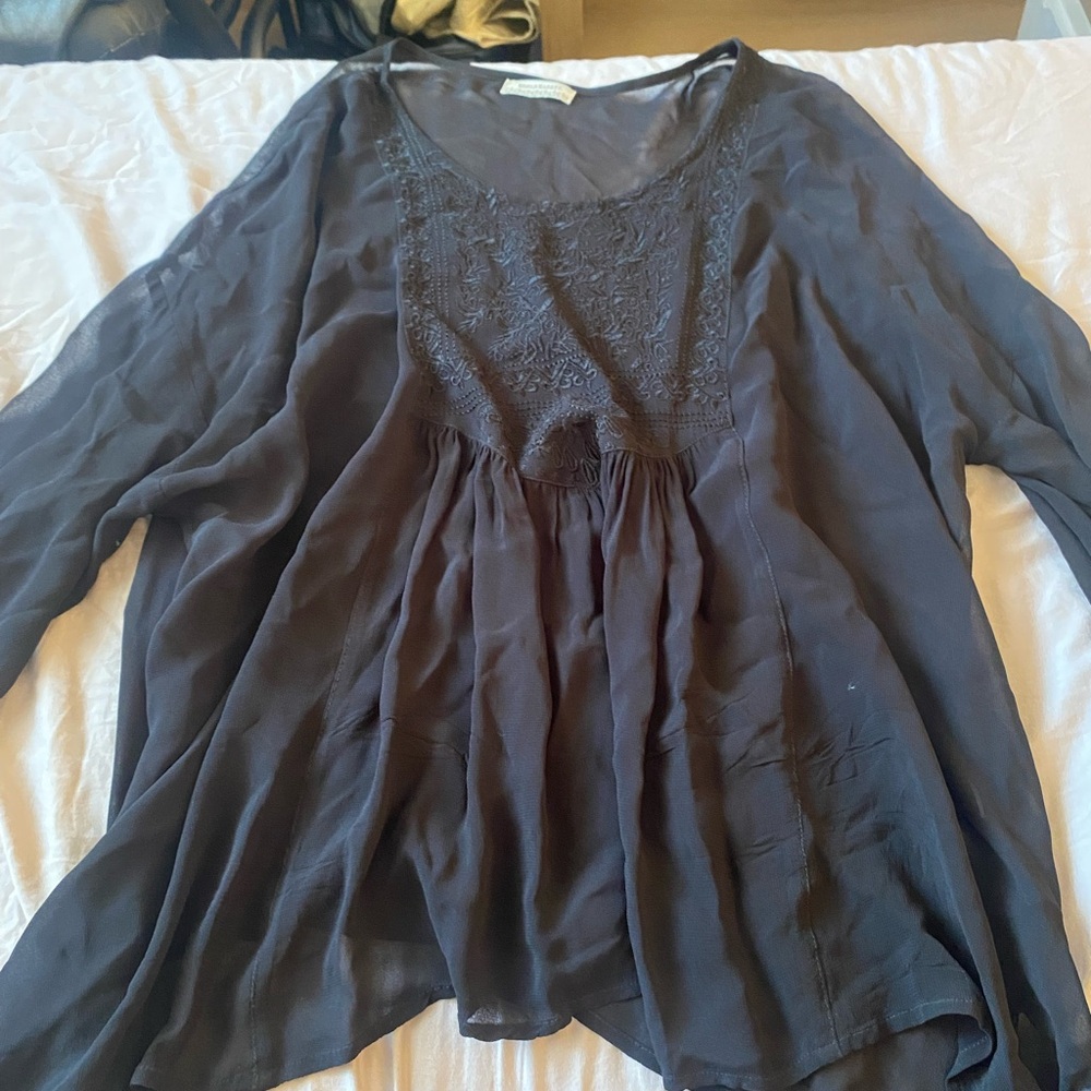 Cost Plus World Market Black Asymmetrical 3/4 Sleeve Tunic